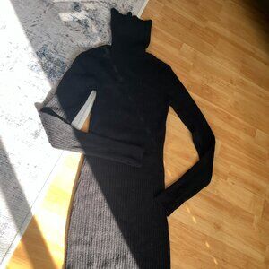 Dynamite Black wool/cotton turtleneck dress
